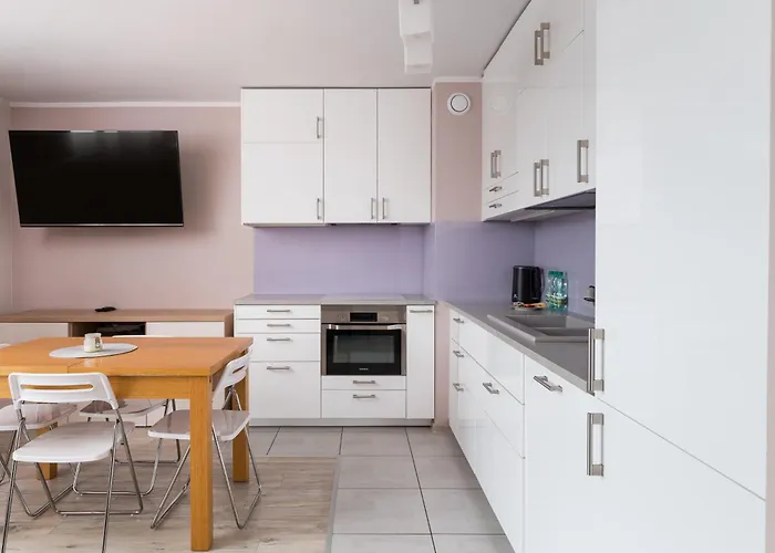 Wawrzyszewska 2-bedroom By Bookinghost Apartment Warsaw