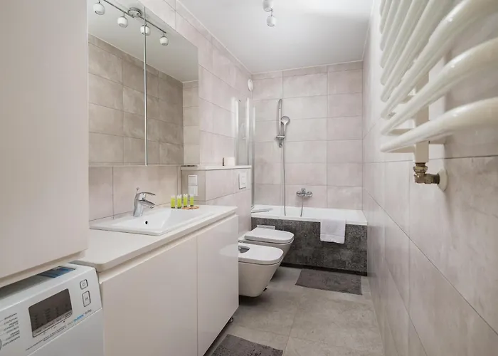 Wawrzyszewska 2-bedroom By Bookinghost * Warsaw