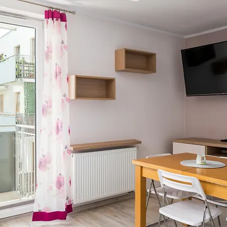 Wawrzyszewska 2-bedroom By Bookinghost Daire Varşova